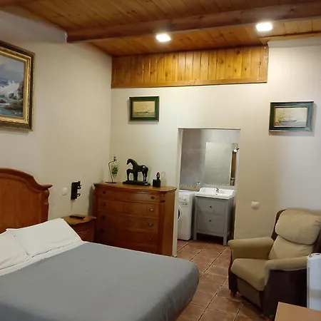 Lägenhet Casa Con Piscina Privada Ojén